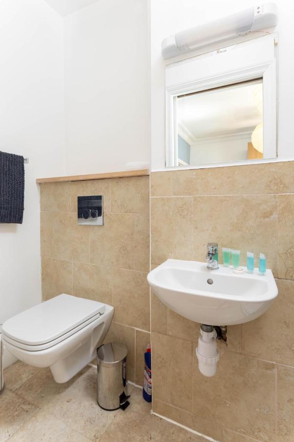 Air Host & Stay - Rockfield House - Sleeps 8 利物浦 外观 照片